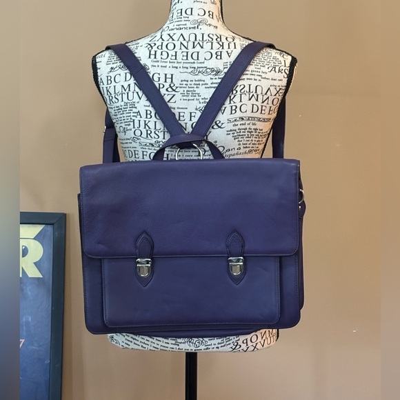 Elegant Purple Leather Men's BagLevenger